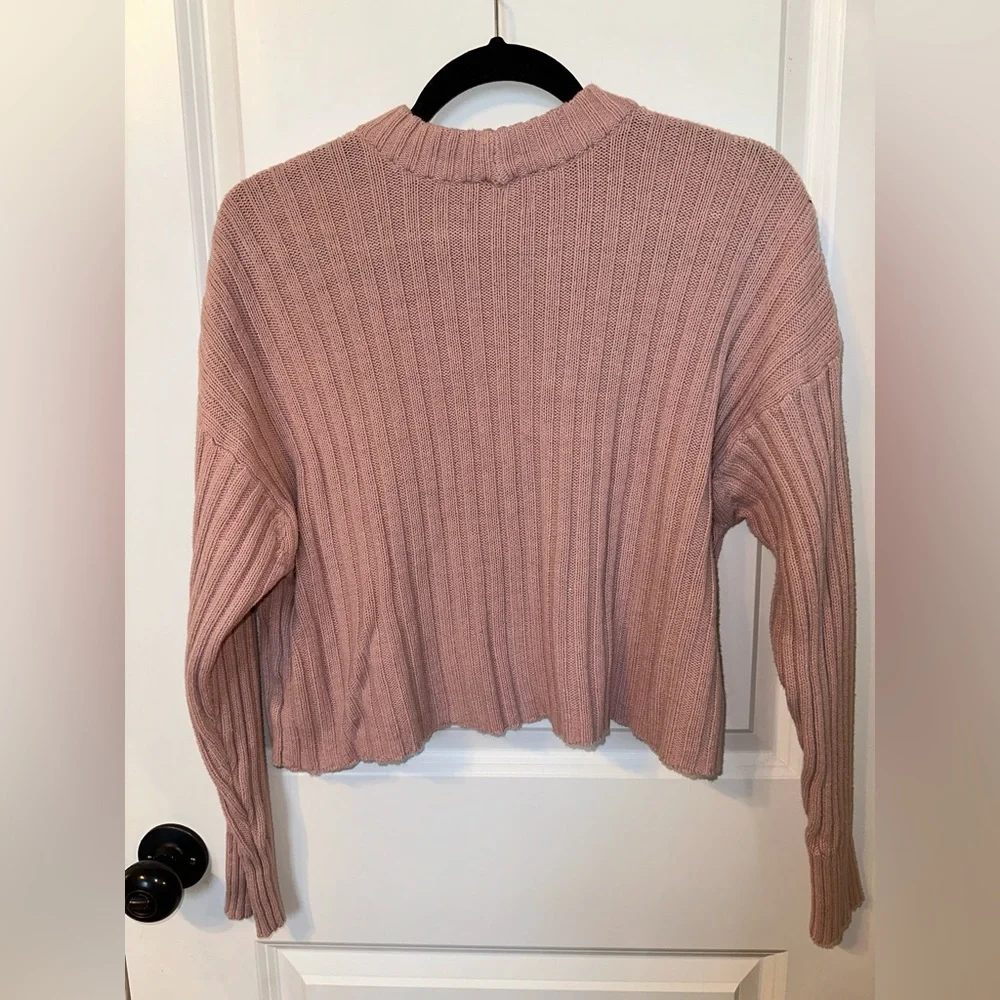 AE Cropped Rib Knit Sweater - Picture 8 of 9